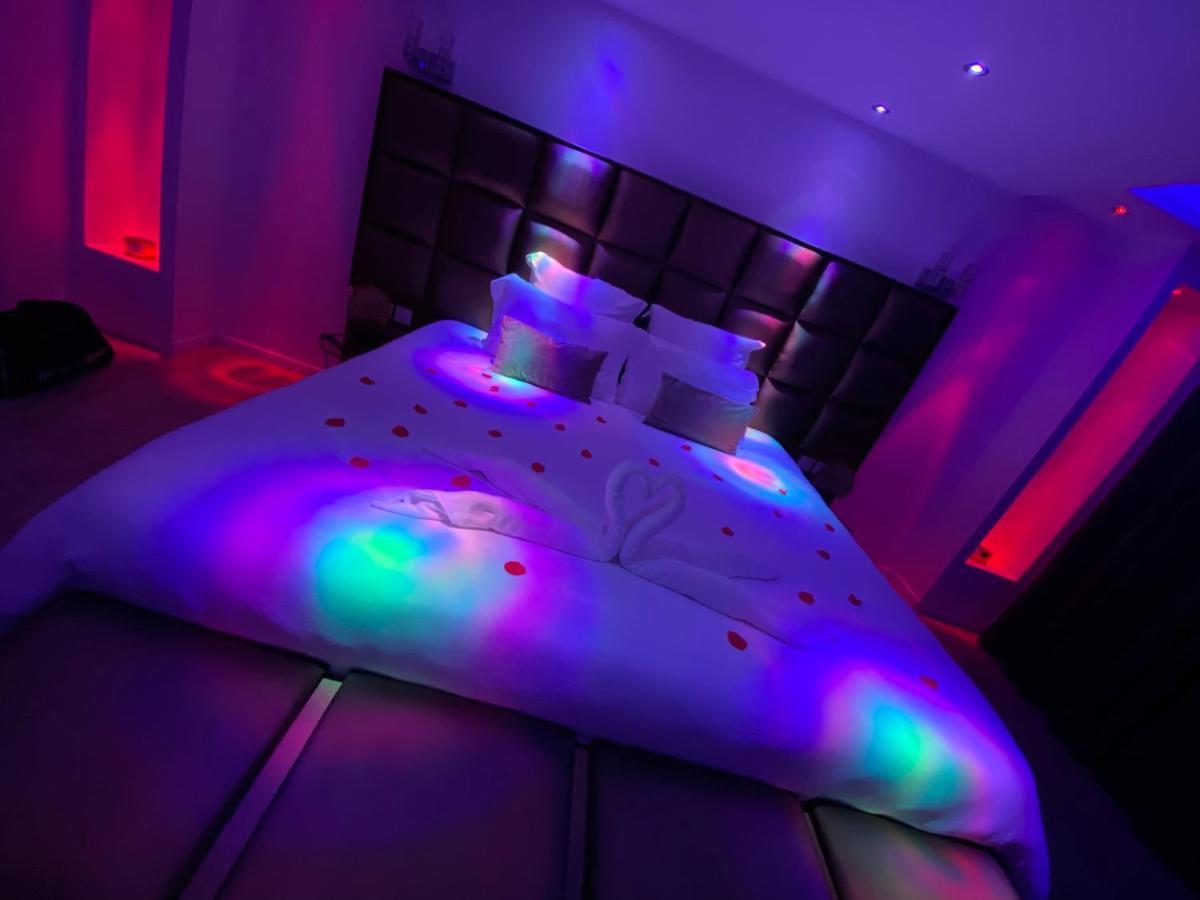 Spalace Cuincy Ngoại thất bức ảnh